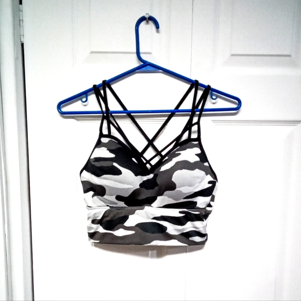 La Senza sports bra size M